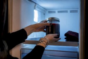 The freezer spell: putting the jar in the freezer